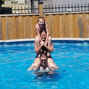 Meet your Posher, Mandy